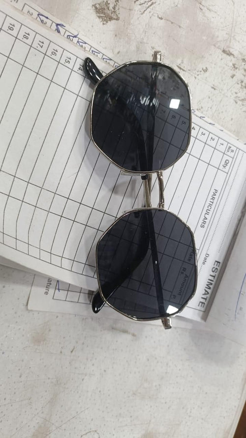Suga Octagon Round Black Sunglass